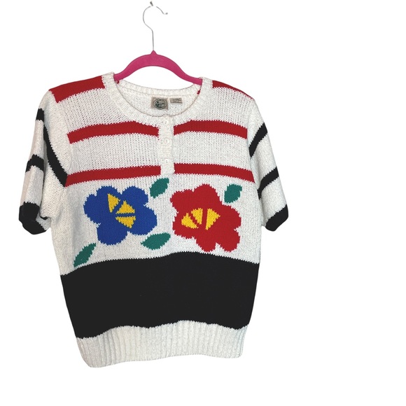 Vintage Colter Bay Short Sleeve with Flowers Sweater, Size Large - Picture 3 of 7